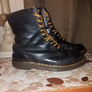 Vintage Doc Martens Made in England 10 hole